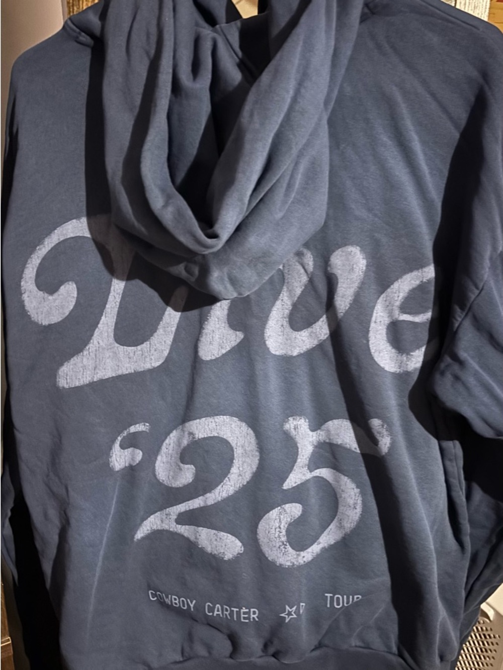 Live 25 Graphic Hoodie - Slate Blue